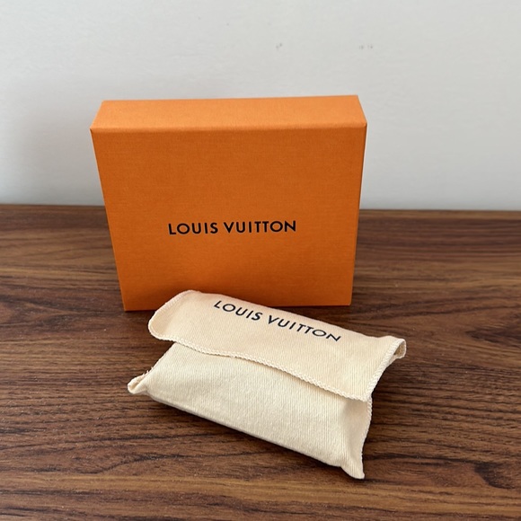 Louis Vuitton LV twist compact wallet black - Picture 9 of 9
